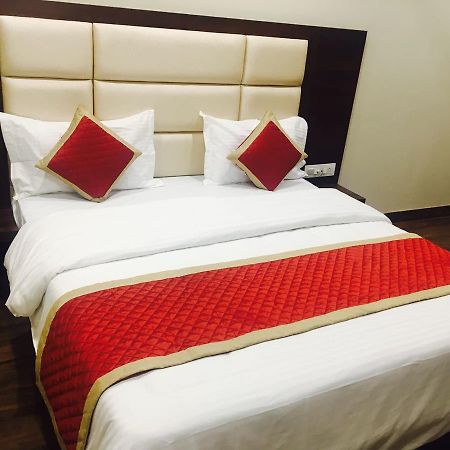 Arya Sheraton Hotell Ajmer Exteriör bild